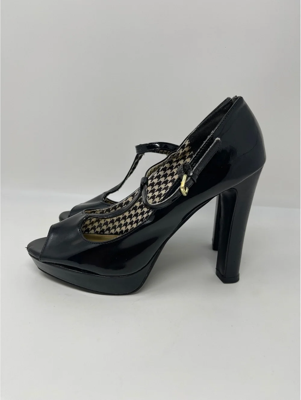 Christian Siriano Black Patent T-Strap Peep Toe Platform High Heels Pumps 6.5
